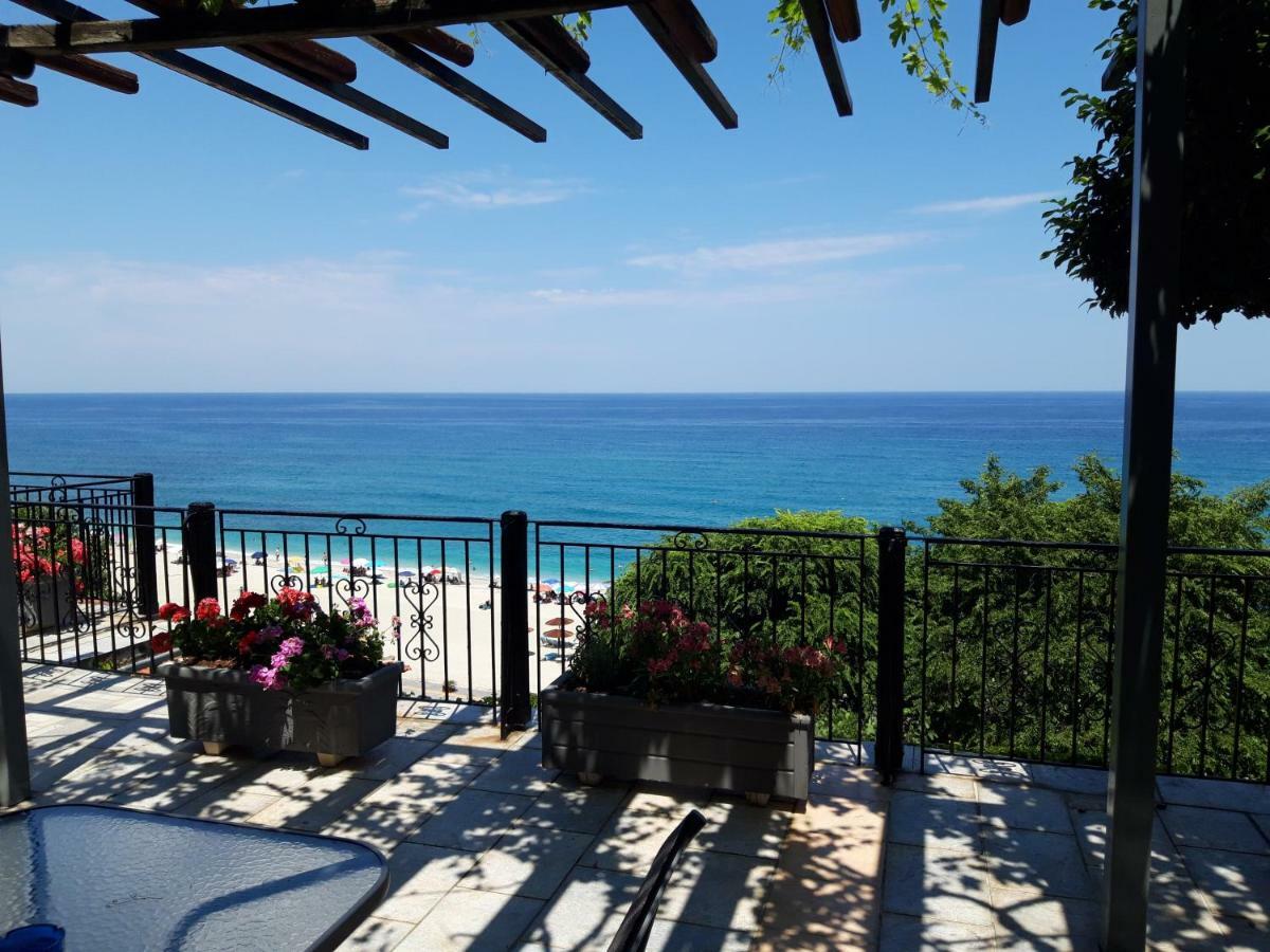 Ammos Papanero Apartment Agios Ioannis  Luaran gambar