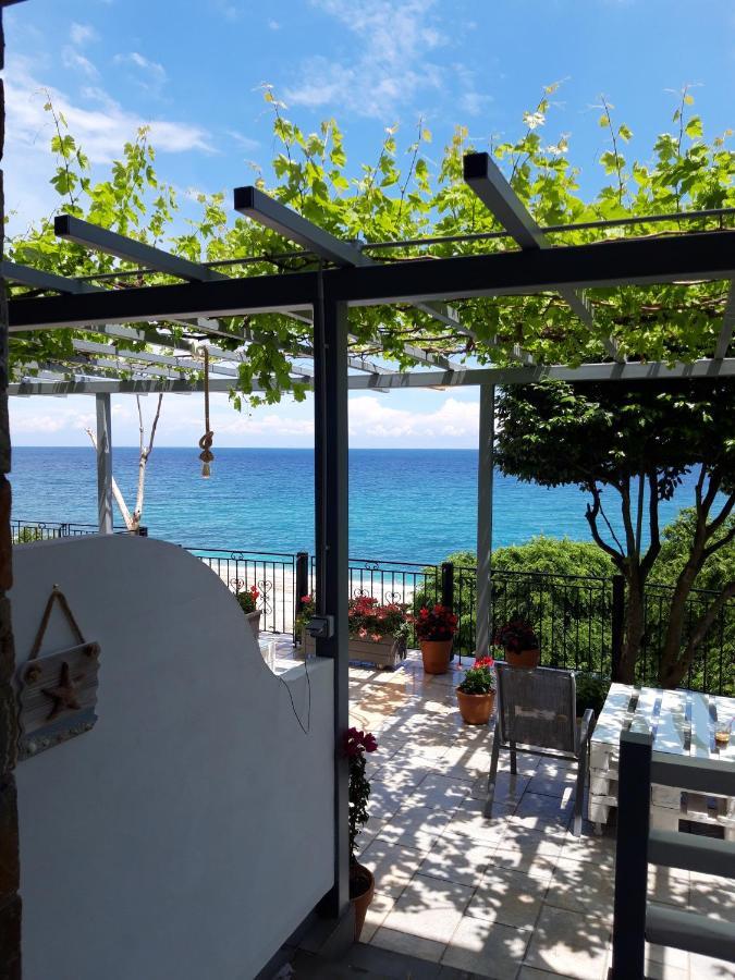 Ammos Papanero Apartment Agios Ioannis  Luaran gambar
